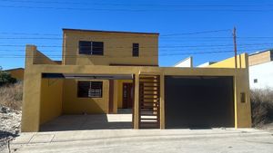 Tijuana, venta de casa en la Col. Cuesta Blanca, Zona Rosarito.