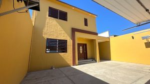 Tijuana, venta de casa en la Col. Cuesta Blanca, Zona Rosarito.