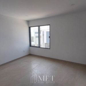 CASA EN VENTA EN CAPITAL NORTE