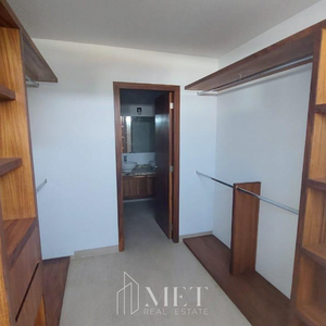 CASA EN VENTA EN CAPITAL NORTE