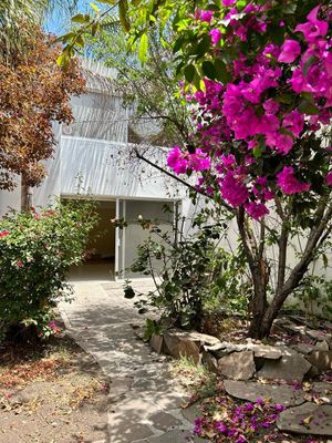 CASA DE OPORTUNIDAD EN CUMBRES DEL LAGO JURIQUILLA