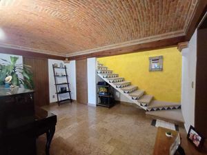 CASA EN VENTA TEQUISQUIAPAN CERCA DEL CENTRO