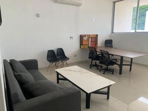 Casa Ideal para Oficinas corporativas en Temozón Norte