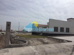 LOTE PARA INVERSIÓN EN FRACCIONAMIENTO FORJA REAL