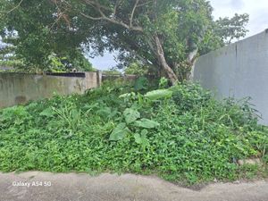 SE VENDE TERRENO EN COLONIA EMILIANO ZAPATA DE COATZACOALCOS