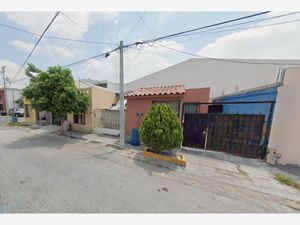 Casa en Venta en Los Amarantos Apodaca