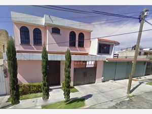 Casa en Venta en Pilares Metepec