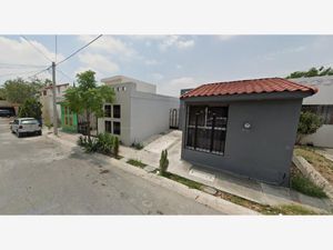 Casa en Venta en Los Amarantos Apodaca