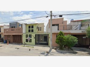 Casa en Venta en Los Amarantos Apodaca