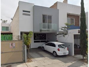 Casa en Venta en Bosques del Centinela Zapopan