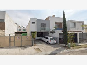 Casa en Venta en Bosques del Centinela Zapopan