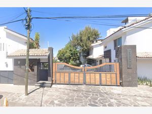 Casa en Venta en Ciudad Granja Zapopan