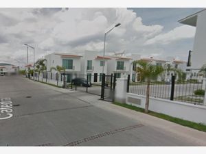 Casa en Venta en Misión Privadas Residenciales Irapuato