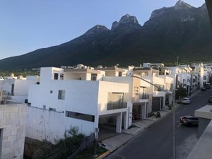 Casa en Venta en Cumbres Elite Monterrey