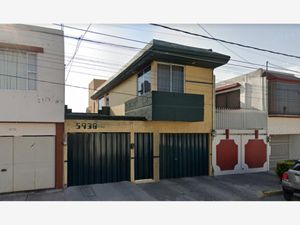 Casa en Venta en Jardines de San Manuel Puebla