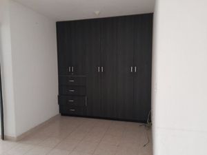 RENTA DE DUPLEX EN PLANTA BAJA EN PRIVALIA