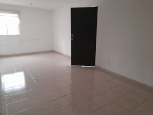 RENTA DE DUPLEX EN PLANTA BAJA EN PRIVALIA