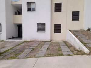 RENTA DE DUPLEX EN PLANTA BAJA EN PRIVALIA