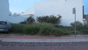 Venta de Terreno plano en la parte baja de Pedregal de Shoenstatt