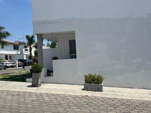 Casa en Renta en 1er Privada del Marques Villa del Villar, Lomas del Marques