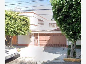 Casa en Venta en Del Carmen Coyoacán