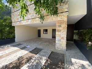 CASA EN VENTA EN PRIVADA CABO NORTE, TEMOZON NORTE, MERIDA, YUCATAN