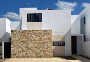 RENTA DE CASA ALEZA RESIDENCIAL, CONKAL, YUCATAN