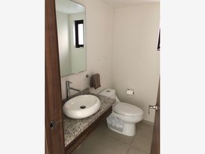 Casa en Venta en San Miguel Totocuitlapilco Metepec