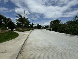 Terreno Residencial en Privada Provincia, Merida