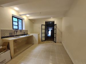 HERMOSA CASA REMODELADA EN VENTA MERIDA, CENTRO (GVC-2250)