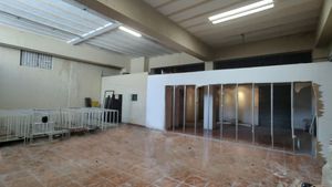 CASA EN VENTA MERIDA, CENTRO CERCA PLANCHA (AVC-2218)