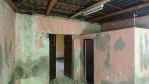 CASA EN VENTA MERIDA, CENTRO PARA REMODELAR (AVC-2216)