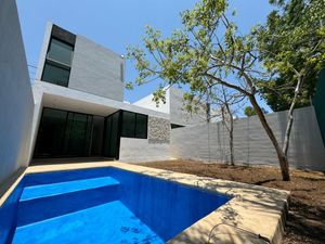 HERMOSA CASA EN VENTA MERIDA EN PRIVADA ZENDERA CONKAL (GVC-2365)