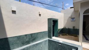 CENTRO A 1 CUADRA DE LA ERMITA CASA MARIPOSA (AVC-2029)