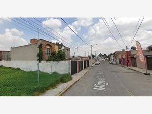 Casa en Venta en Santiago Miltepec Toluca