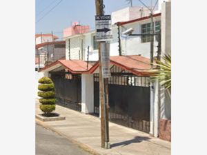 Casa en Venta en Lomas Estrella Iztapalapa