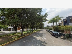 Casa en Venta en Jardines Vallarta Zapopan