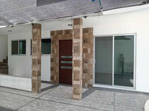 Casa en Venta en Unidad Magisterial Mexico 68 Puebla