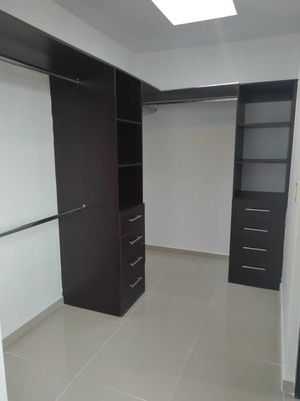 SE VENDE CASA  en Milenio III, Querétaro