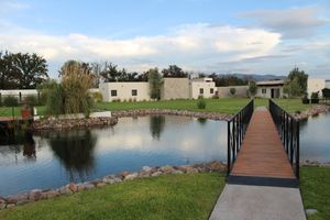 BEAUTIFUL ESTATE IN LA ESPERANZA WITH LAKE AND VINE YARD, San Miguel de Allende