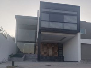 Casa en venta Porta Fontana, León Gto.