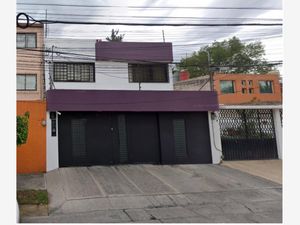 Casa en Venta en Valle de San Mateo Naucalpan de Juárez