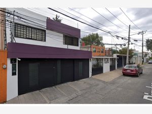 Casa en Venta en Valle de San Mateo Naucalpan de Juárez