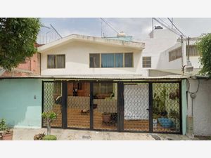 Casa en Venta en Vergel del Sur Tlalpan