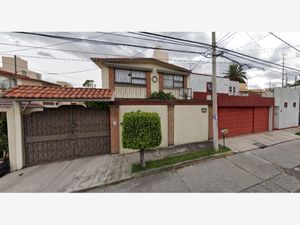 Casa en Venta en Jardines de San Mateo Naucalpan de Juárez