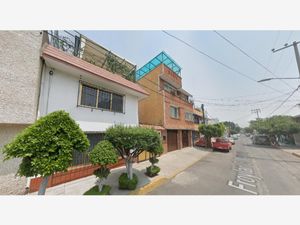 Casa en Venta en Constitucion de 1917 Iztapalapa