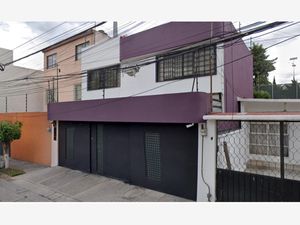 Casa en Venta en Valle de San Mateo Naucalpan de Juárez