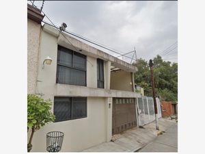 Casa en Venta en Jardines de San Mateo Naucalpan de Juárez