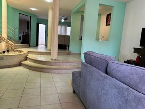 Casa en Venta en Unidad Magisterial Mexico 68 Puebla