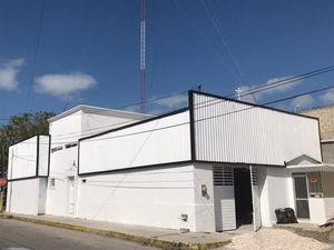 SE RENTA BODEGA CON OFICINAS